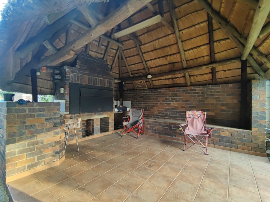 3 Bedroom Property for Sale in Geelhoutpark North West